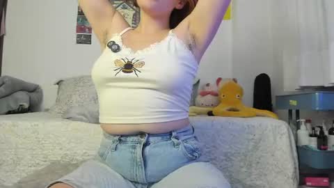 Snapshot of katheerine chatting on 06-17-26, 02:47 Katherine online show from 06-17-26, 02:47