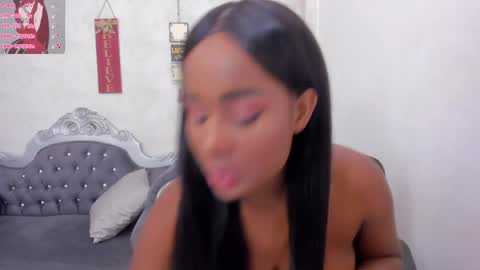 Snapshot of katherin_cruzz chatting on 05-22-26, 06:35 katherin online show from 05-22-26, 06:35