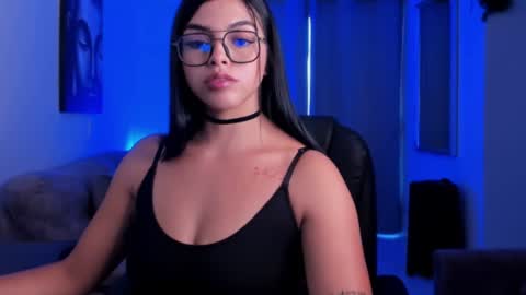 KATHERIN MONS online show from 01-07-25, 09:03