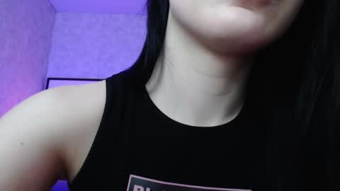 Snapshot of katherine_johnson chatting on 12-25-24, 07:35 katherine_johnson online show from 12-25-24, 07:35