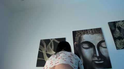 Snapshot of kathia_morelli chatting on 05-05-26, 11:40 Kathia online show from 05-05-26, 11:40
