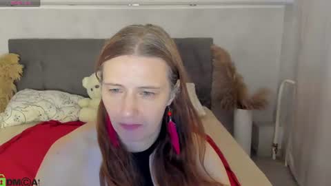 Snapshot of kathrine_meye chatting on 07-10-26, 01:10 Katy online show from 07-10-26, 01:10