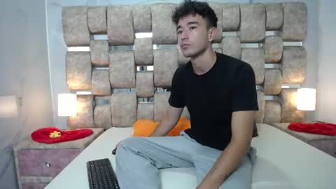 Kaht y Aiden online show from 07-07-26, 01:37
