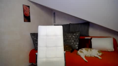 Kathy online show from 02-12-26, 04:24