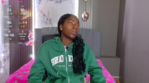 Katia online show from 02-15-26, 12:36