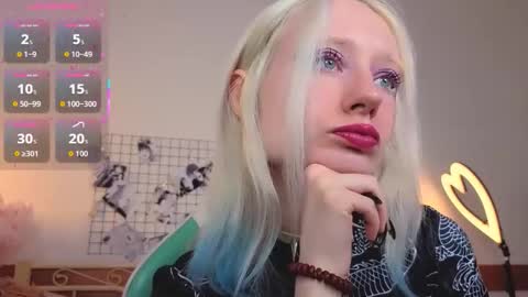 Katia  online show from 03-04-26, 06:41