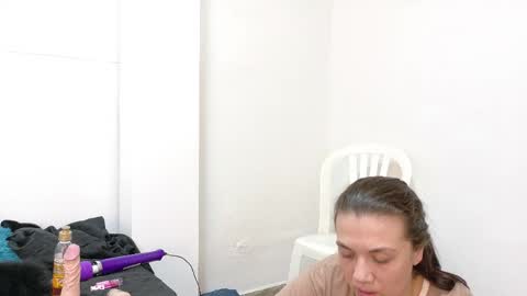 . . KATIA . . online show from 05-16-26, 07:01