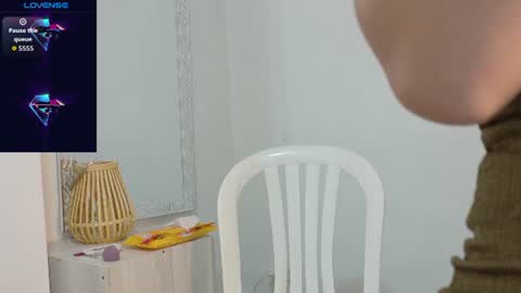 . . KATIA . . online show from 07-23-26, 07:01