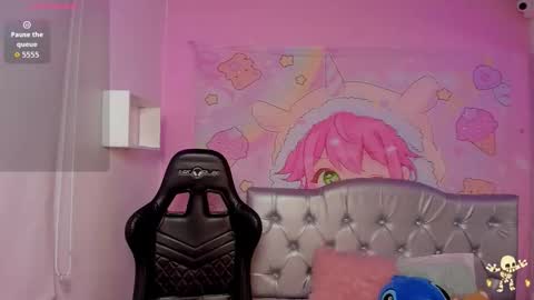 KATIA  online show from 10-29-25, 01:02