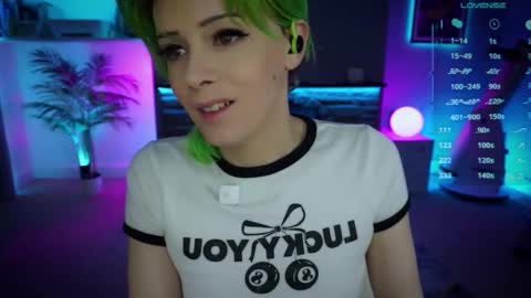 Katie online show from 01-12-26, 05:40