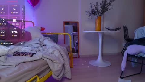 Katie Deville online show from 03-09-25, 01:26