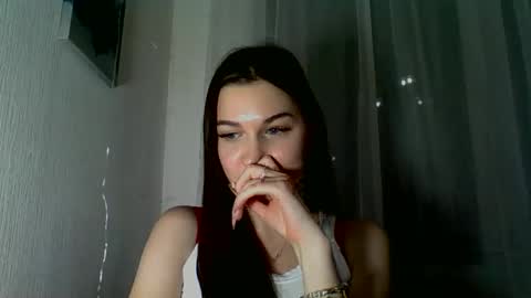 katie_foxi online show from 01-17-26, 05:49