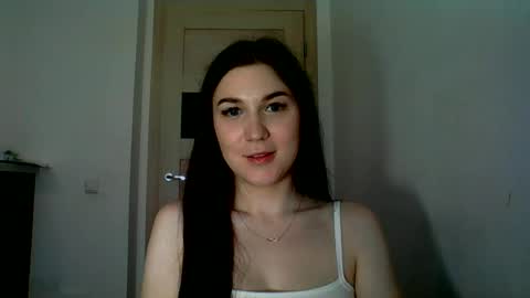 Snapshot of katie_foxi chatting on 06-15-26, 05:26 katie_foxi online show from 06-15-26, 05:26