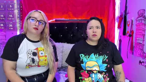 Snapshot of katieeandsharon chatting on 01-28-25, 03:04 SHARON KATIEE online show from 01-28-25, 03:04