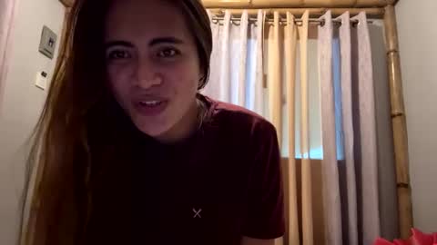 Snapshot of katiefrox_ chatting on 01-20-25, 01:18 katiefrox online show from 01-20-25, 01:18