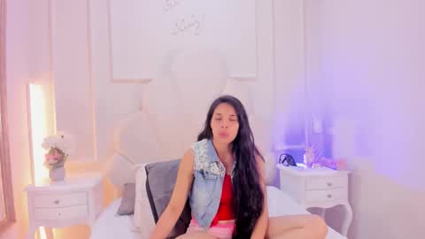 katiejonees online show from 01-16-26, 11:36