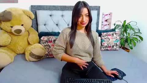 Follow Instagram katikloving online show from 03-19-26, 07:45