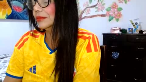 Snapshot of katiusca_horny2 chatting on 06-22-26, 12:45 katiusca_horny2 online show from 06-22-26, 12:45