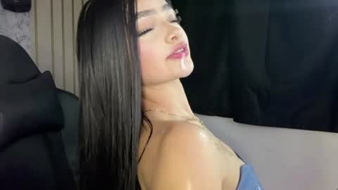 Snapshot of katleen_v chatting on 06-26-26, 03:55 Katleen. online show from 06-26-26, 03:55