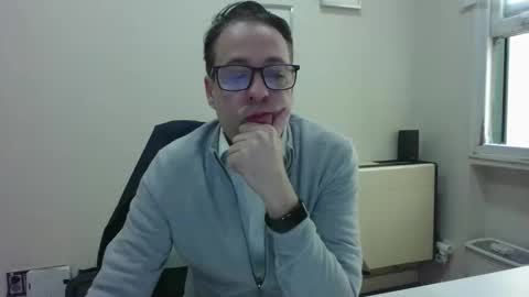 Snapshot of katoamad chatting on 04-01-26, 12:39 katoamad online show from 04-01-26, 12:39