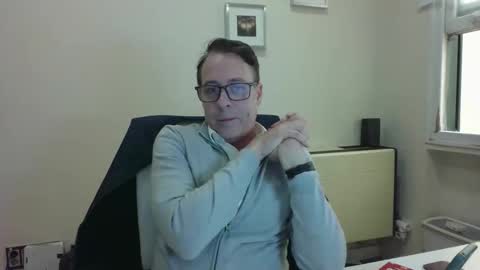 Snapshot of katoamad chatting on 04-01-26, 01:41 katoamad online show from 04-01-26, 01:41