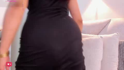 Snapshot of katrina_kaif_x chatting on 06-12-26, 07:57 Keyla online show from 06-12-26, 07:57