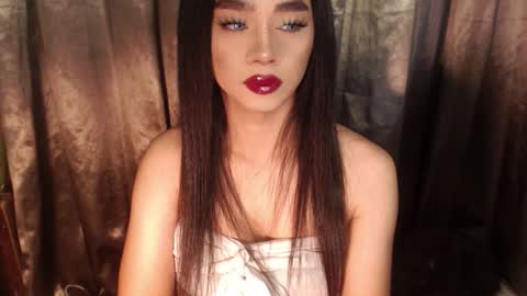 Snapshot of katrinathegreat chatting on 10-10-25, 08:35 katrinathegreat online show from 10-10-25, 08:35