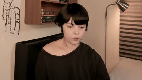 Snapshot of katsurotaro chatting on 08-05-26, 08:22 katsuro online show from 08-05-26, 08:22