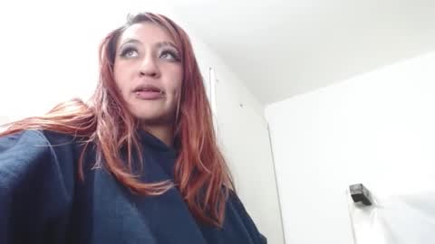 Snapshot of katsuyu_of_cristal chatting on 12-11-24, 10:27 JESSIKA online show from 12-11-24, 10:27