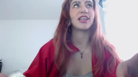 Snapshot of katsuyu_of_cristal chatting on 02-18-25, 04:59 JESSIKA online show from 02-18-25, 04:59