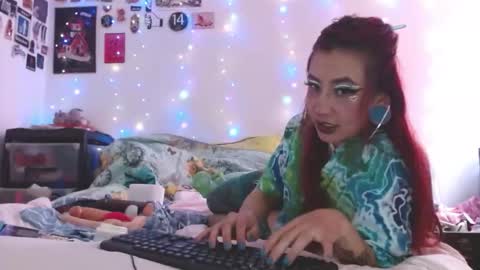 Snapshot of katsuyu_of_cristal chatting on 02-07-26, 02:54 JESSIKA online show from 02-07-26, 02:54