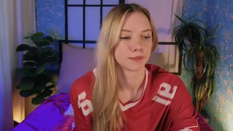 katt_yy online show from 04-07-26, 05:08
