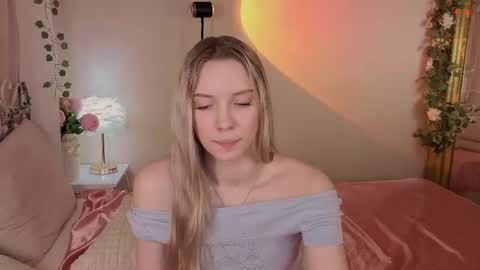 Snapshot of katt_yy chatting on 06-26-26, 05:12 katt_yy online show from 06-26-26, 05:12