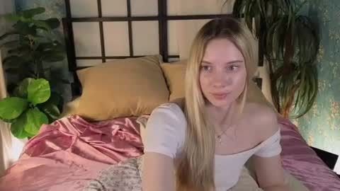 Snapshot of katt_yy chatting on 07-10-26, 05:12 katt_yy online show from 07-10-26, 05:12