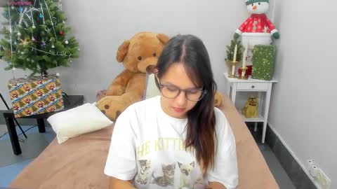 Kate online show from 01-18-25, 12:26