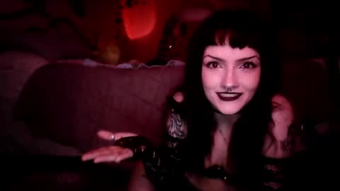 Snapshot of kattattacck chatting on 05-31-26, 10:11 kattattacck online show from 05-31-26, 10:11