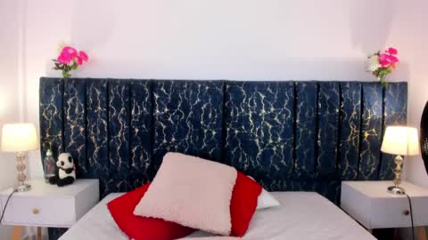 Snapshot of katte_landerr chatting on 05-24-26, 12:54 Katte online show from 05-24-26, 12:54