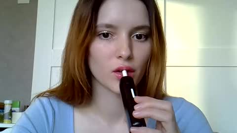 Snapshot of katte_light chatting on 03-30-26, 03:24 katte light online show from 03-30-26, 03:24