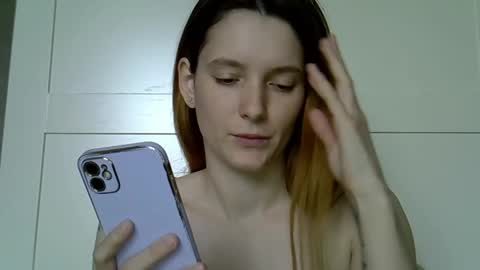 Snapshot of katte_light chatting on 05-15-26, 07:15 katte light online show from 05-15-26, 07:15