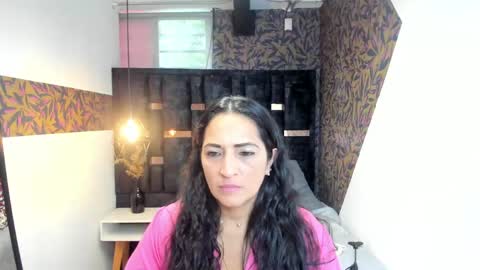 Snapshot of kattemilf_ chatting on 04-18-26, 07:18 K A T T E online show from 04-18-26, 07:18