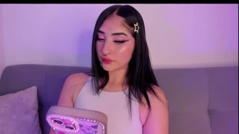 Snapshot of kattengel_ chatting on 06-24-26, 01:04 Kat online show from 06-24-26, 01:04