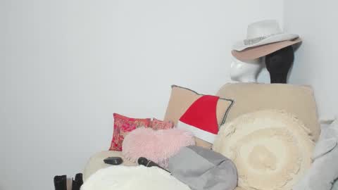 Kattia Fox online show from 01-12-26, 05:40