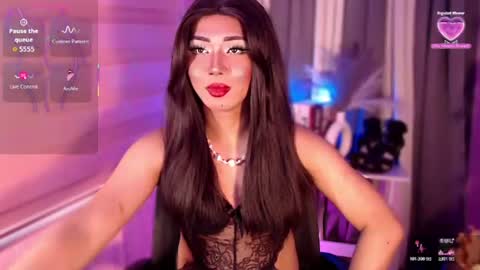 Snapshot of kattiecurrent chatting on 07-22-26, 10:51 Saisy online show from 07-22-26, 10:51