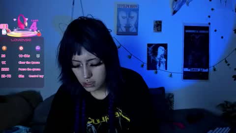 kattx   independent model online show from 11-04-25, 01:38