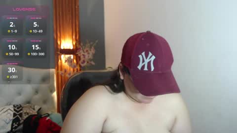Snapshot of katty_findom_ chatting on 06-28-26, 09:15 katty online show from 06-28-26, 09:15