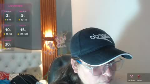 Snapshot of katty_findom_ chatting on 06-29-26, 10:15 katty online show from 06-29-26, 10:15