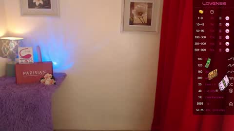 Snapshot of katulan_anderson09 chatting on 02-13-25, 09:20 Camilla online show from 02-13-25, 09:20