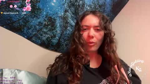 Snapshot of katxxgolding chatting on 10-03-25, 07:05 Princesse Kat online show from 10-03-25, 07:05