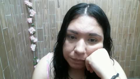Snapshot of katy2425 chatting on 12-10-24, 02:27 Katy online show from 12-10-24, 02:27
