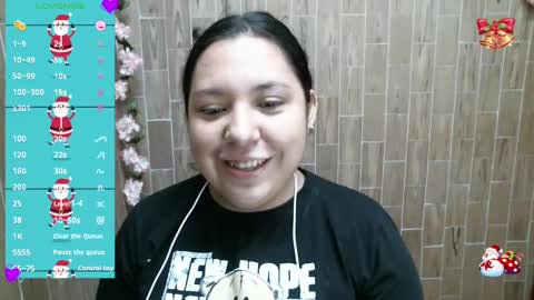 Snapshot of katy2425 chatting on 12-20-24, 10:38 Katy online show from 12-20-24, 10:38